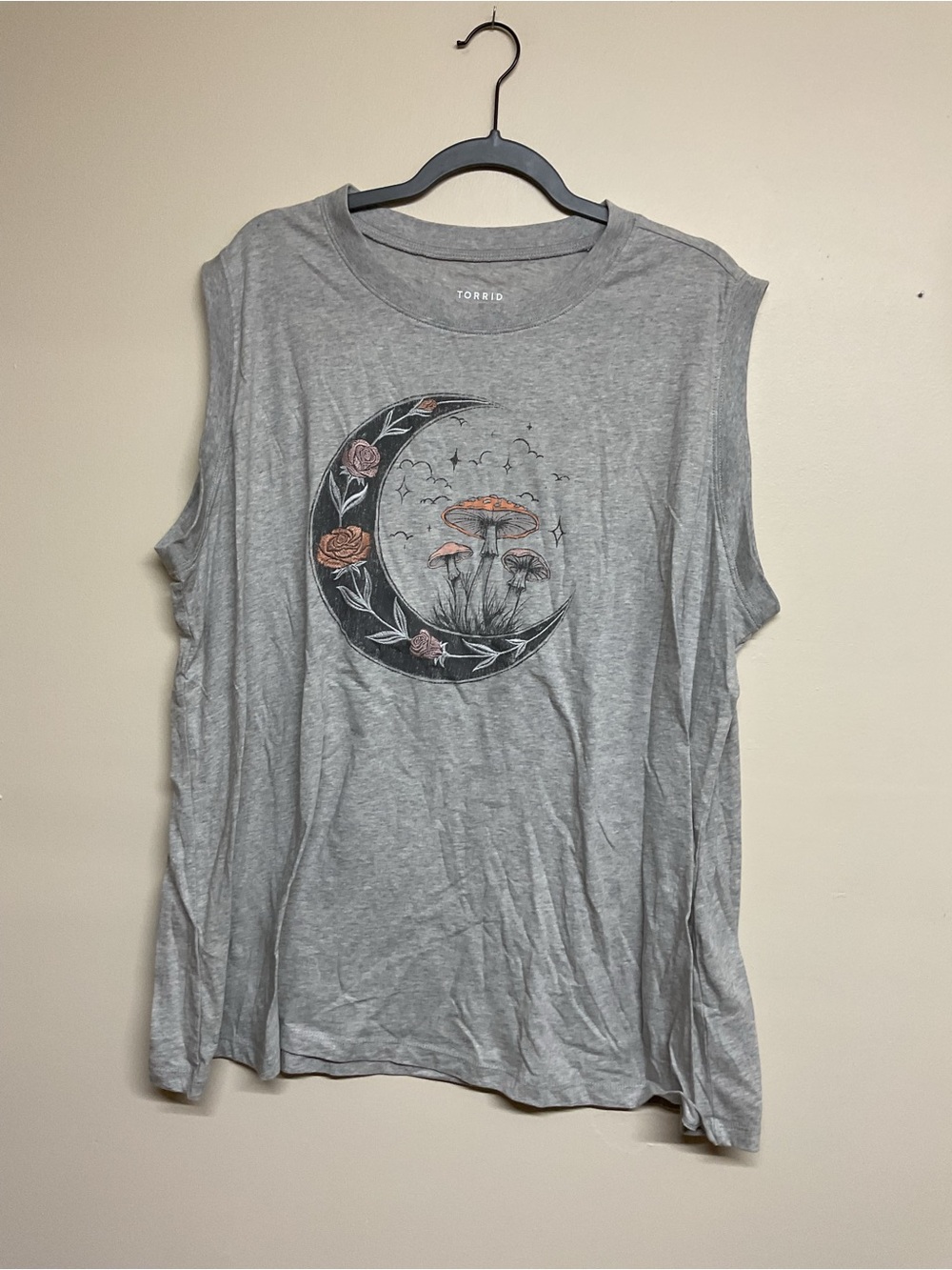 torrid Gray Floral Moon & Mushroom Tank
